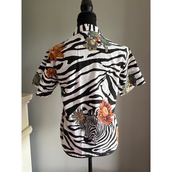 Vintage 1980s Jungle Animal Print Button-Up Shirt Avon Fashions Size Small 5/6 - Picture 4 of 6